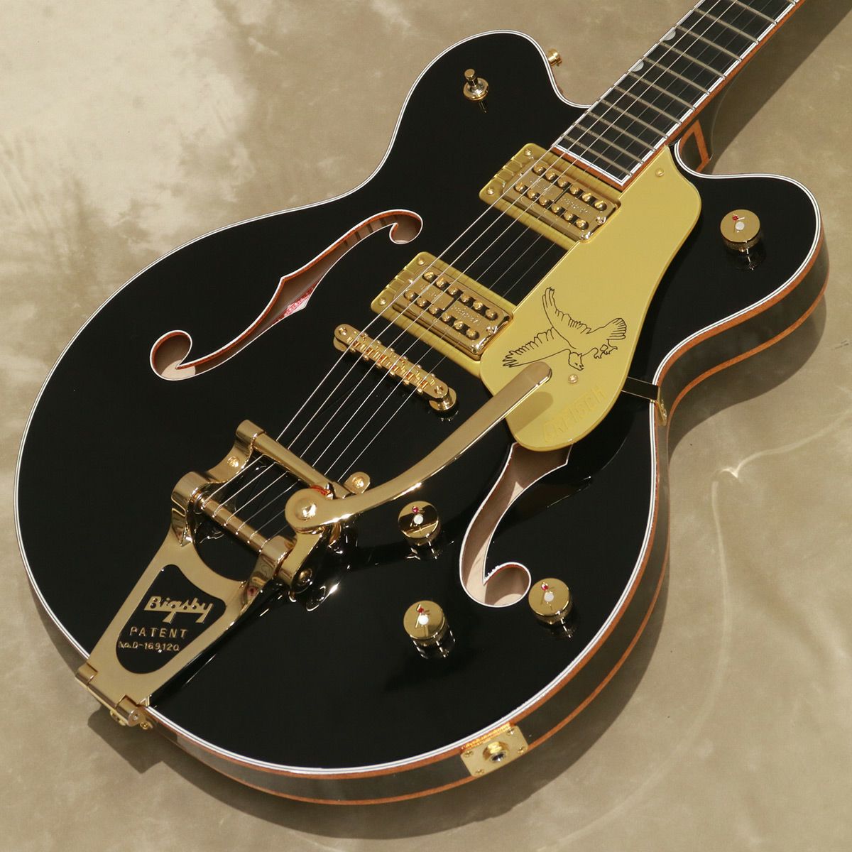 Gretsch G6636T Players Edition Falcon Center Block Double-Cut, Blackの商品画像1