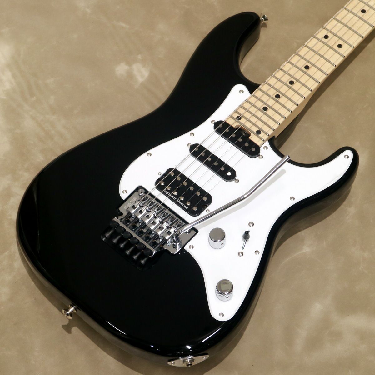 Charvel MJ Series MJ So-Cal Style 1 HSS FR M, Gloss Blackの商品画像1