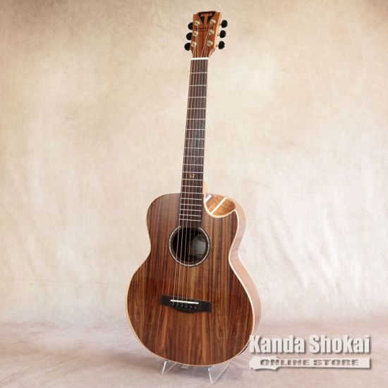 Traveler Guitar ( トラベラーギター ) Redlands Concert, Koa [S/N