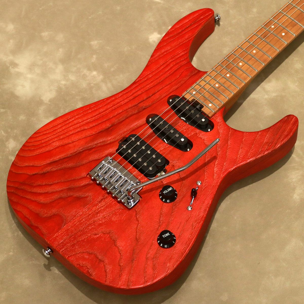 Charvel ( シャーベル ) Pro-Mod DK24 HSS 2PT CM ASH, Red Ash [S/N 