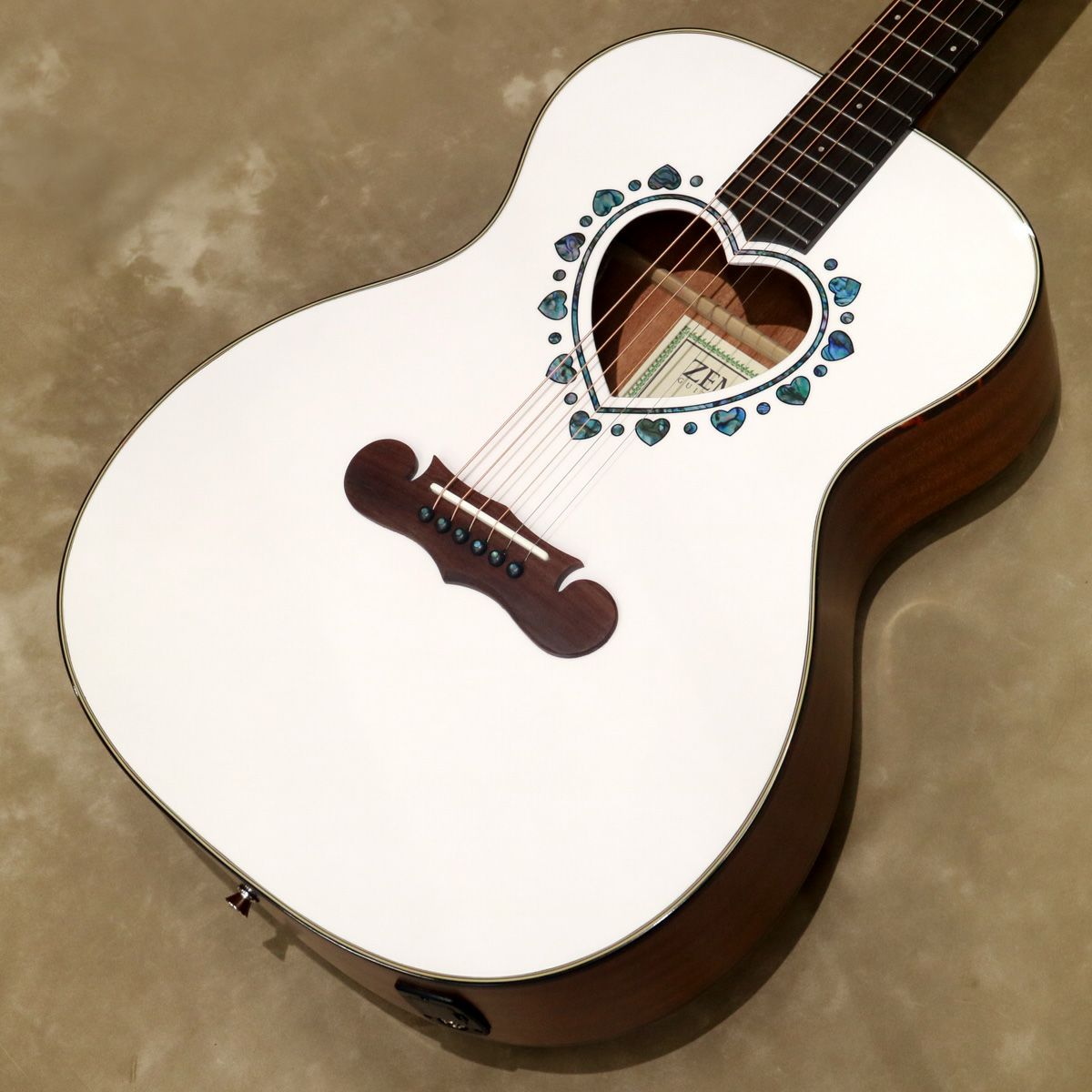 Zemaitis ( ゼマイティス ) CAF-90H, Gloss White Abalone | ギターの